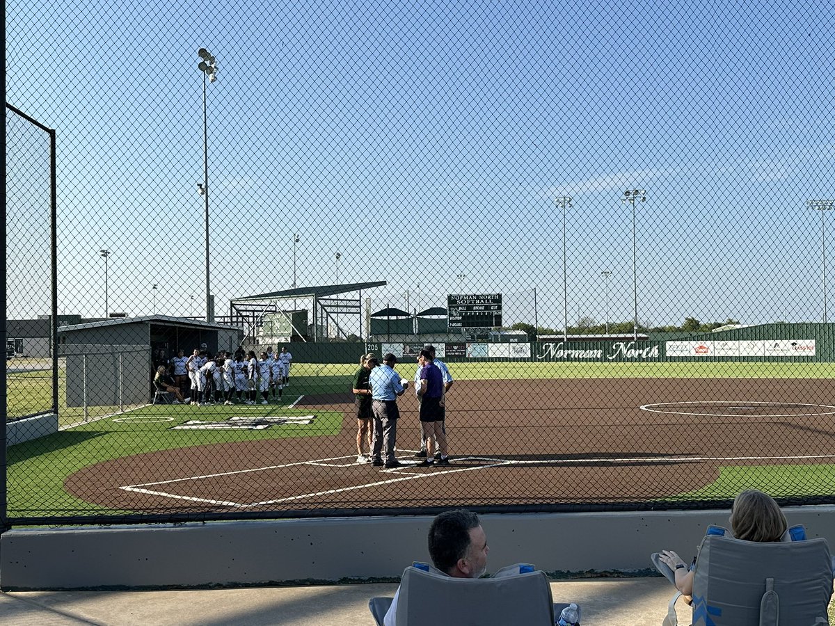 TarikM_Official's tweet photo. The stadium is out of power but we’re getting ready to start at Norman North High School. 

The Timberwolves open the season at home against CCS. https://t.co/WbPMa56FfY