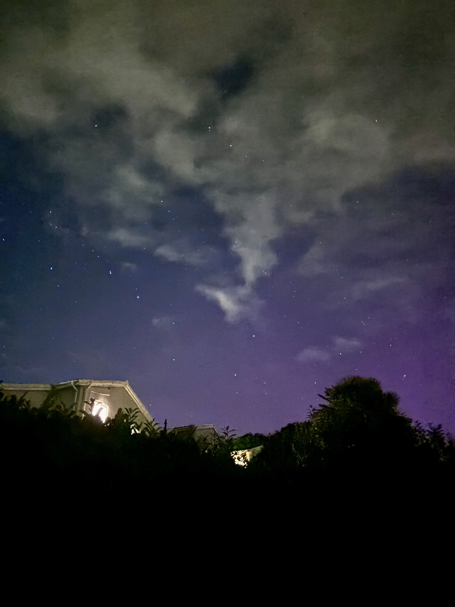 Cowbridge looking pretty magical through the clouds this evening 🌌<a href="/DerekTheWeather/">Derek Brockway - weatherman</a> <a href="/Ruth_ITV/">Ruth_TV</a>