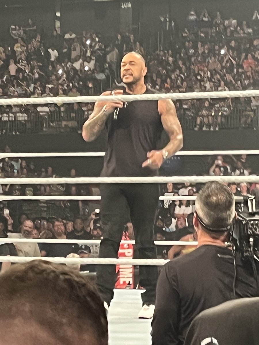 MsHope0621's tweet photo. More @ArcherOfInfamy pics from last weeks #WWERaw! #DamianPriest #RAW #ElCampeon #SenorMITB #LiveForever #AllRise #WWE 🏹 https://t.co/9PwcANXxIE