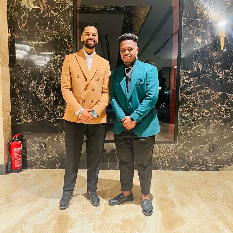 فرحتنا👑🧨🤎