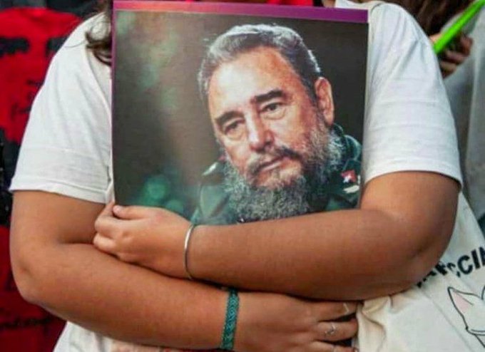 #Fidel :"¡La humanidad progresa por los que tienen fe, y por los que tienen confianza en el futuro y, sobre todo, por los que tienen confianza en la #juventud, y por los que comprenden que en ellos está la materia prima del gran futuro de la patria!". 
<a href="/geiacuba/">Grupo Empresarial de la Industria Alimentaria</a> 
<a href="/mina/">Mina</a>
