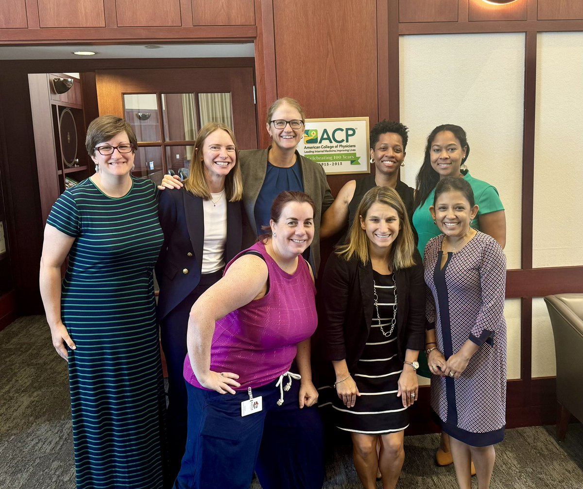 AmyHolbrookMD's tweet photo. Another great #ACPCECP meeting with a bunch of docs, leaders and friends that I absolutely adore. 🥳❤️💪🏼🫶🏻@ACPIMPhysicians @sagar_ankita @CandaceSprottMD @AlliLRuff @CelesteNewby @HilesMegan @KizerStovall @mn_acp https://t.co/KTPEjBzYbP