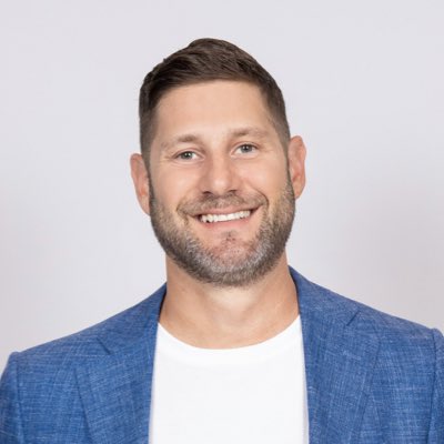 jasonsims's tweet photo. #NewProfilePic https://t.co/oLUQzNjyL6