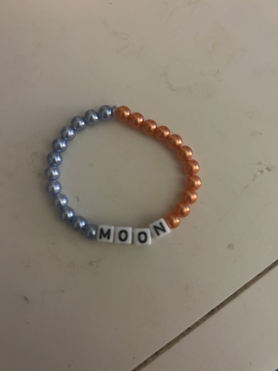 Justine🦋 tweet media