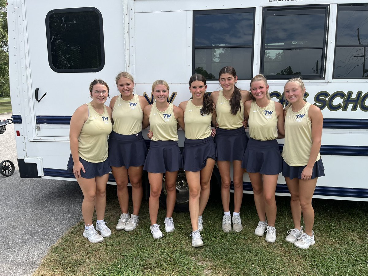 TWGirlsGolf tweet picture