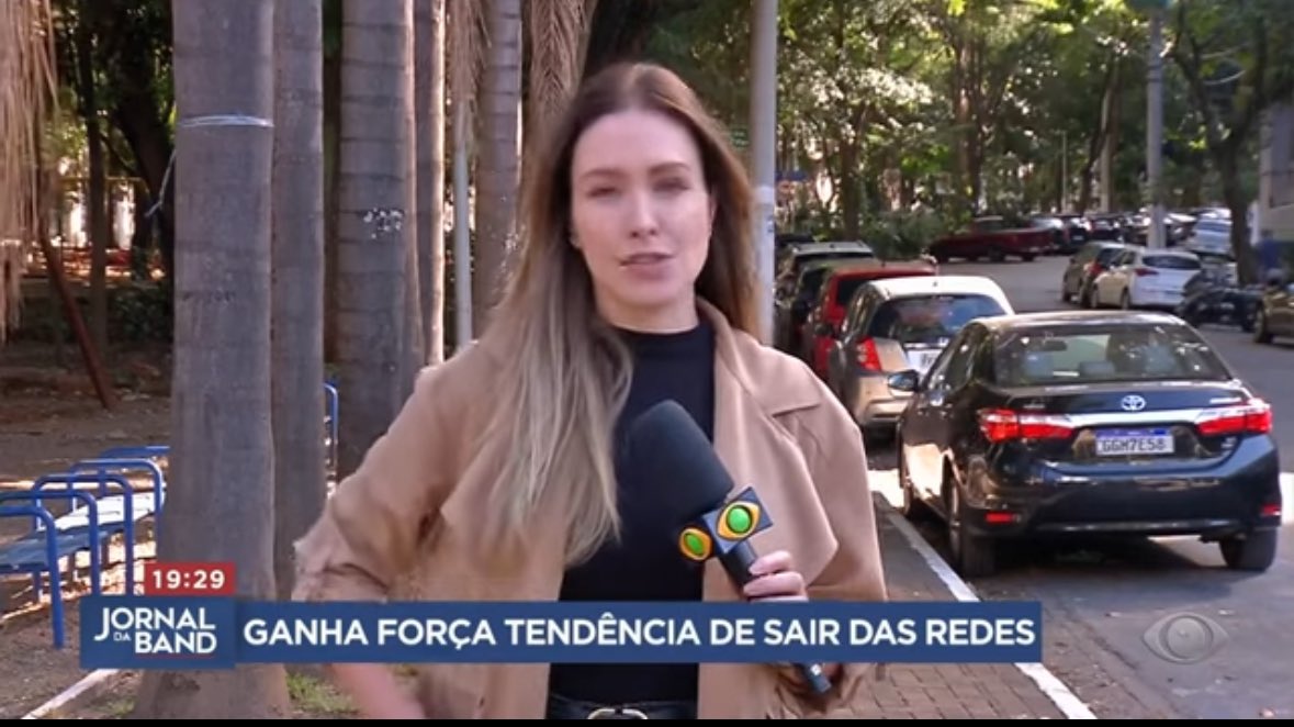 robertarscherer's tweet photo. Para quem sofre de FOMO por causa das redes sociais, saiba o que é JOMO

https://t.co/9UjVe54ytt https://t.co/Q92iNhob11