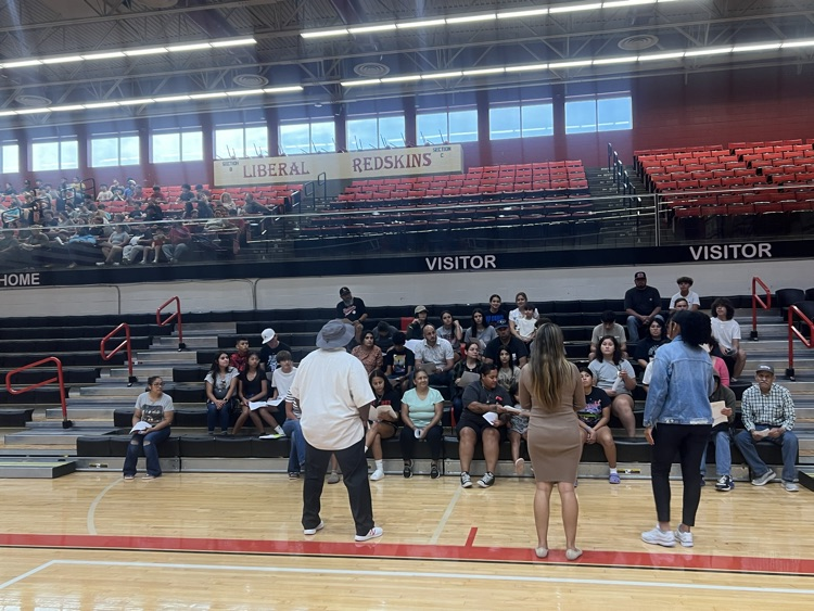 LiberalRedskins's tweet photo. Great numbers for the Fall Sports Parent Meeting Tonight! Fall practices begin August 19. Please contact Athletic Director Kerri.Miles@usd480.net if you missed the meeting or have any other questions regarding Fall Sports. https://t.co/FTLOsljyqQ