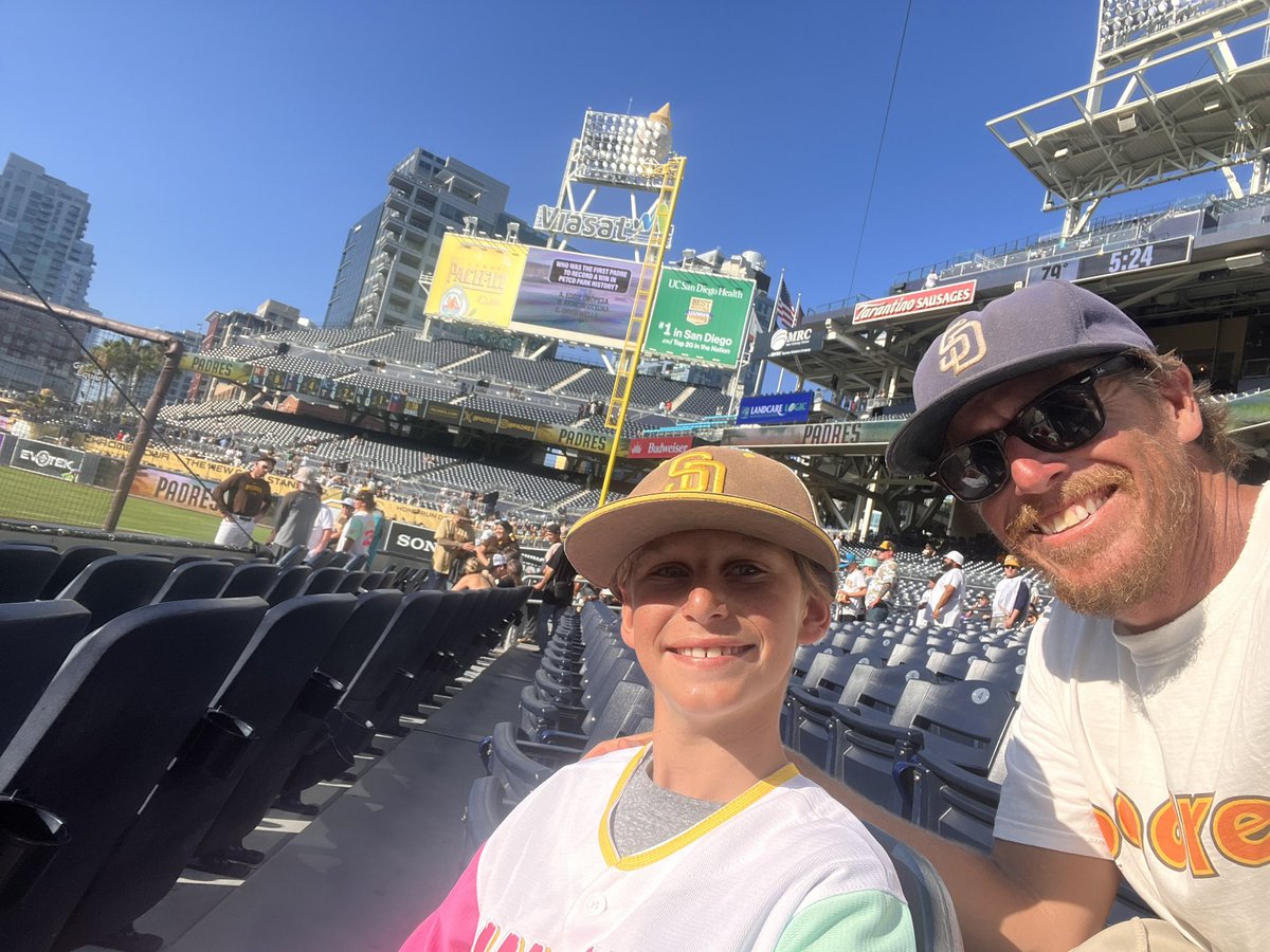 murph878's tweet photo. #forthefaithful https://t.co/sK4z1lo9eC