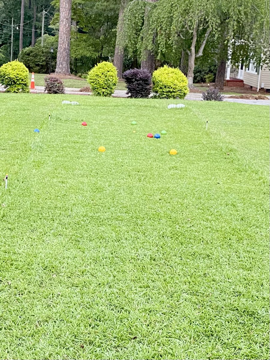 hermanodavid's tweet photo. Community night in North Carolina included a few rounds of Bocce Ball tonight. https://t.co/BY0mjWHPN6