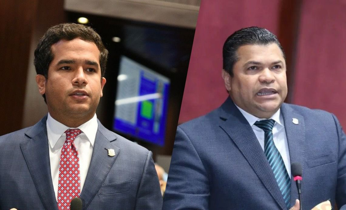 FPcomunica's tweet photo. #FPComunica |

#𝐅𝐮𝐞𝐫𝐳𝐚𝐃𝐞𝐥𝐏𝐮𝐞𝐛𝐥𝐨 𝐞𝐬𝐜𝐨𝐠𝐞 𝐚 𝐎𝐦𝐚𝐫 𝐅𝐞𝐫𝐧á𝐧𝐝𝐞𝐳 (@OmarLFernandez) 𝐲 𝐓𝐨𝐛í𝐚𝐬 𝐂𝐫𝐞𝐬𝐩𝐨 (@TobiasCrespo) 𝐜𝐨𝐦𝐨 𝐬𝐮𝐬 𝐫𝐞𝐩𝐫𝐞𝐬𝐞𝐧𝐭𝐚𝐧𝐭𝐞𝐬 𝐞𝐧 𝐞𝐥 𝐂𝐍𝐌 https://t.co/tR4TTcHDFY