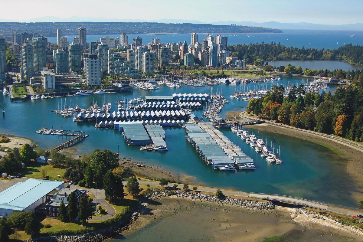 Royal Vancouver Yacht Club tweet media