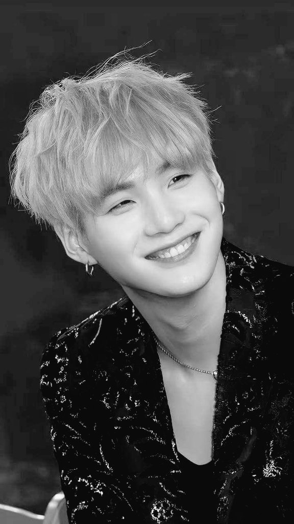 lidyoongi's tweet photo. #armydolls eu sempre irei estar com vc #BTS @bts_bighit #SUGA https://t.co/k958lUgcSu