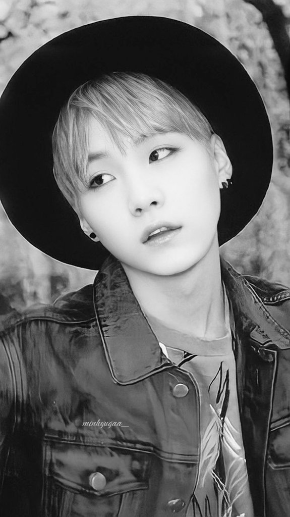 lidyoongi's tweet photo. #armydolls eu sempre irei estar com vc #BTS @bts_bighit #SUGA https://t.co/k958lUgcSu
