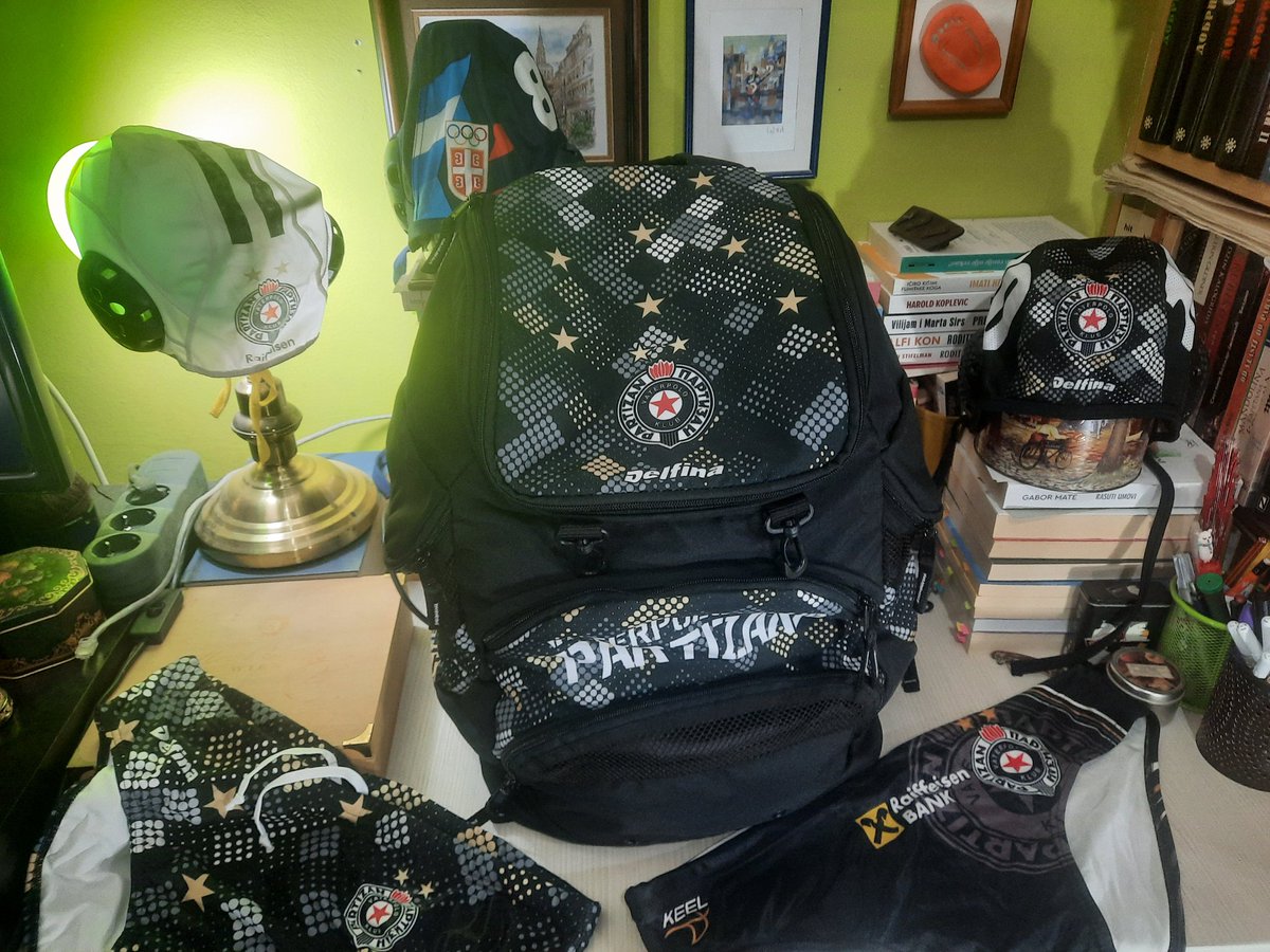 zagrepcanec's tweet photo. hvala #vkpartizan za zlatnu medalju repke na #Olympics2024Paris 
#Olympic2024 
#OlympicGamesParis2024 https://t.co/RC0MfKyOQD