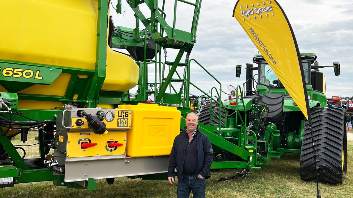LQSystems's tweet photo. We're here & ready @EPFieldDays in Cleve!
Visit Nicol @EmmettsGroup site 290 ๐ See the new Liquid C650 L Air Cart.
Discover how liquid in-furrow technology can boost your productivity & efficiency. Get personalized #LiquidDelivery advice.
#LiquidSystems #Emmetts #epfielddays https://t.co/7rmiqXUWsg