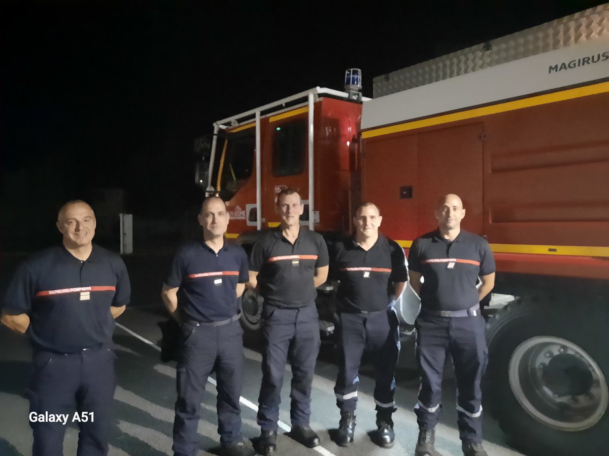 SDISduCantal's tweet image. 🔥#incendies Engagement d&apos;un sapeur-pompier du @SDISduCantal au sein d’un GIFF issus de la zone sud-est. Renforcés par des collègues de SDIS du sud de la France et  de #FORMISC  ils constitueront 2 modules de renfort #FeuxDeForet au profit de la #Grèce.
