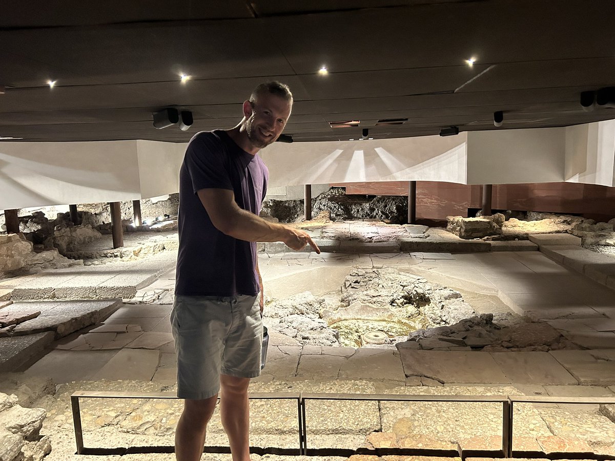 Ancient baptismal pool in old Grenoble. 

Dating back to the 400’s, used for immersion of adult converts (c‘mon Baptists!), later changed into a sprinkler. It wasn’t until the 500’s that they began to sprinkle younger children (babies?). 

A little French Christian history for ya