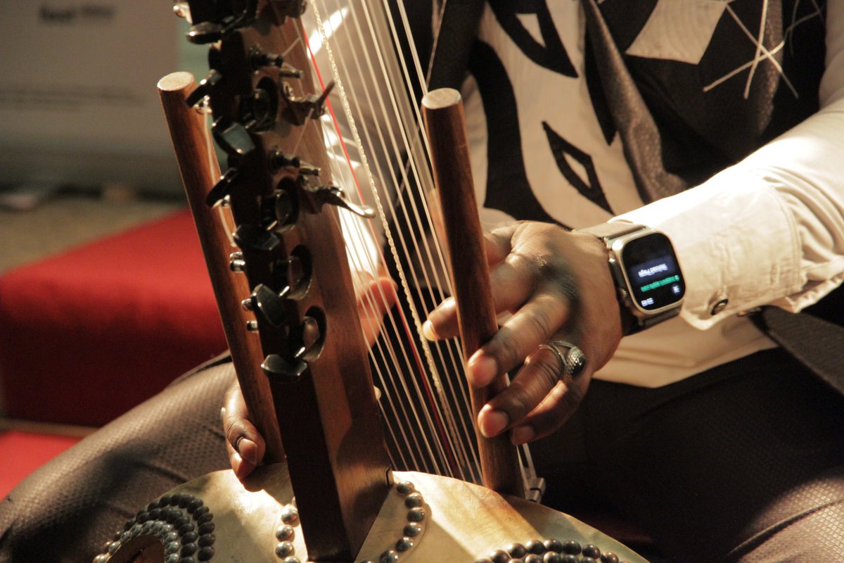 festivalcamino's tweet photo. Lunes 12 de agosto – Iglesia parroquial – CASTIELLO DE JACA - SECKOU KEITA. 'Kora: tradición y clasicismo' 🎻 #33FICS @DPHuesca @AytoJaca @cJacetania @FestClasica @museojaca @seckoukeita https://t.co/Sh1tuAJQ0f
