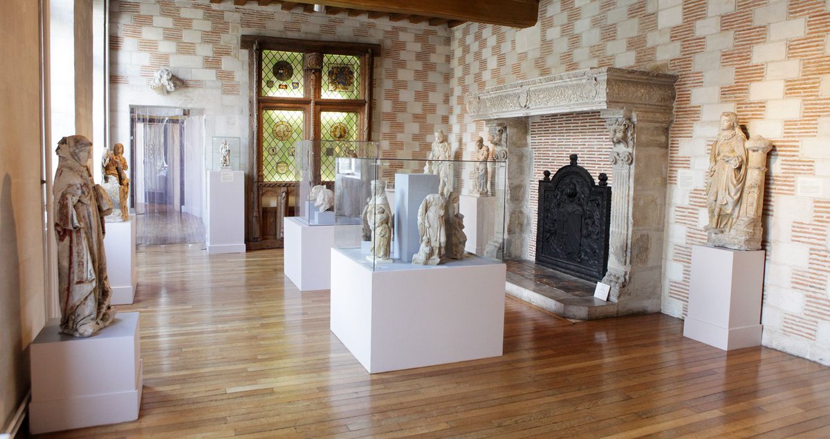 JOB : un(e) conservateur(trice), chargé(e) des collections d'art ancien (Moyen Âge, époque moderne XIXème siècle), ville de Troyes ➡️ buff.ly/3M3f5hS