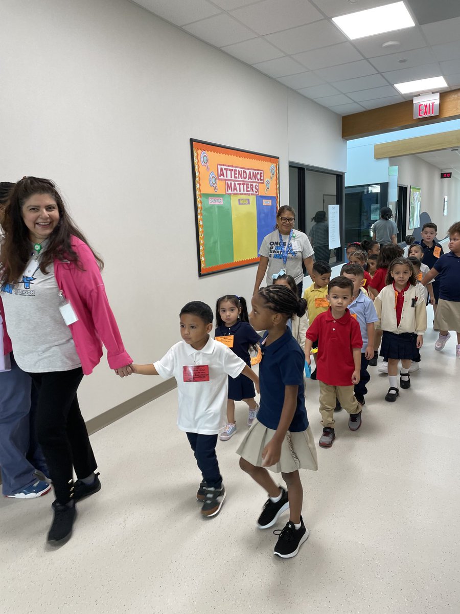 It’s a happy day ⁦<a href="/Jefferson_ELC/">Jefferson ELC</a>⁩ learning how to walk with a buddy in the hall 👍 At Jefferson we love to learn 🤗 ⁦<a href="/AliefISD/">Alief ISD</a>⁩ ⁦<a href="/AliefPreK/">Alief Early Childhood</a>⁩ ⁦<a href="/O_L_Mayers/">Dr. Onica L. Mayers</a>⁩ #FirstDayAtAliefISD