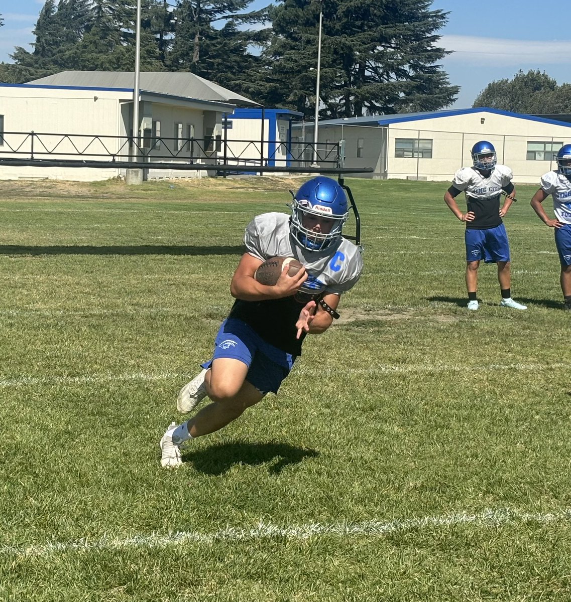 Rocky Villanueva, who was an all league defensive end last year as a freshman, could serve as a lead blocker this fall for Carson Tidwell