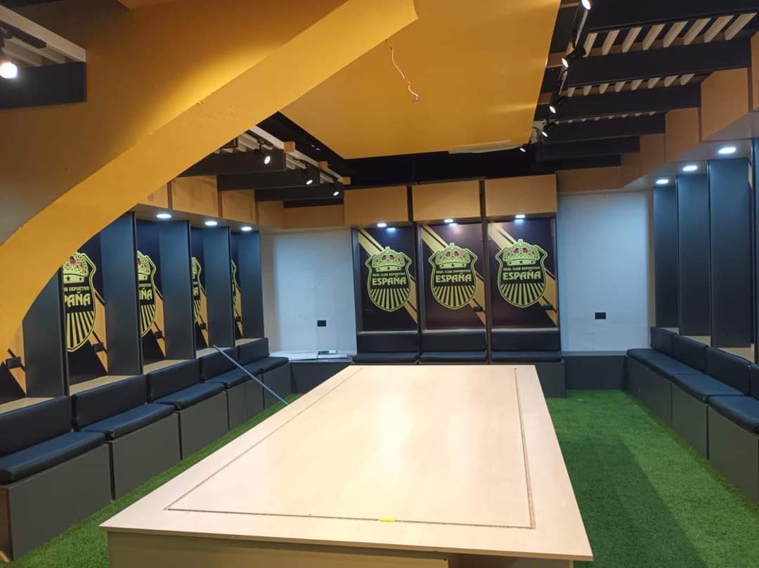 Nirvana_Pinto's tweet photo. YA VIERON LA REMODELACIÓN DEL ESTADIO MORAZÁN❓

NADA QUE DESEAR DE LOS  ESTADIOS DE EUROPA👏🏻 https://t.co/3PJSUTE0xg
