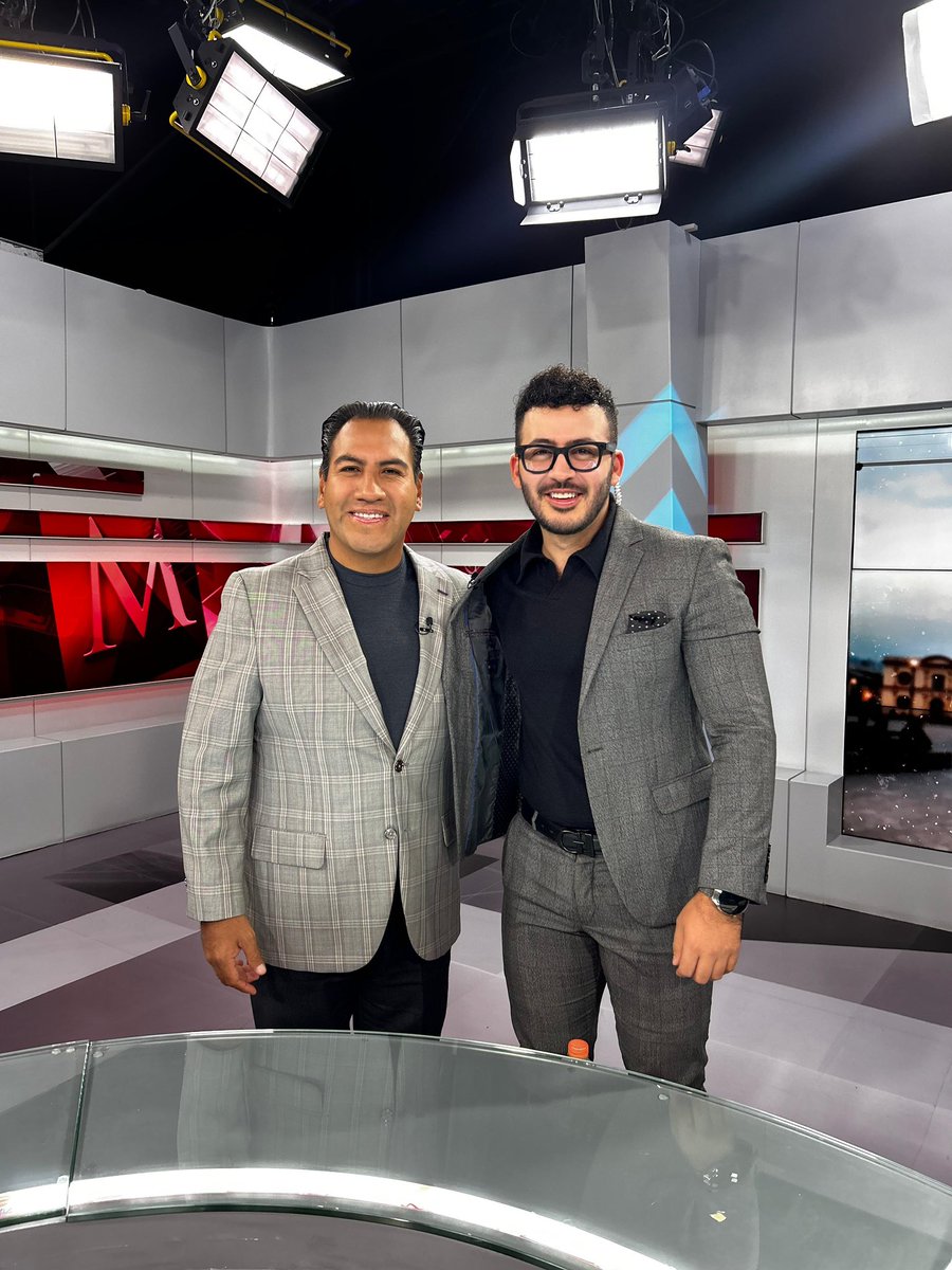 ramirezlalo_'s tweet photo. Muchas gracias por la invitación de Milenio Televisión, para platicar con Pedro Gamboa sobre los proyectos que vienen para Chiapas.

Hablamos del Plan Chiapas Transformador y de las bondades de un estado como el nuestro, con tantas oportunidades de desarrollo. https://t.co/tDmYOmJuyQ