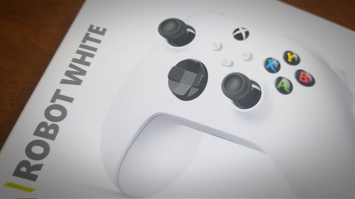 GenXGamingJapan's tweet photo. Master Usagi now has an Usagi controller thanks to a super kind and thoughtful anonymous channel supporter!  Thank you so much! Can't wait to use it on our big stream tomorrow!  
#XboxSeriesX #usagi #masterusagi #lifeonplanetjapan #youtuber #xboxcontroller #controller #streamer https://t.co/15JxhObicw