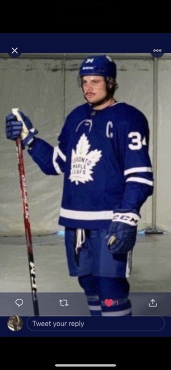 koltvskolt's tweet photo. @TorontoChat2022 @11681wolfman Yep. This was media day that summer before the police report leaked https://t.co/F1Xz7igjKs