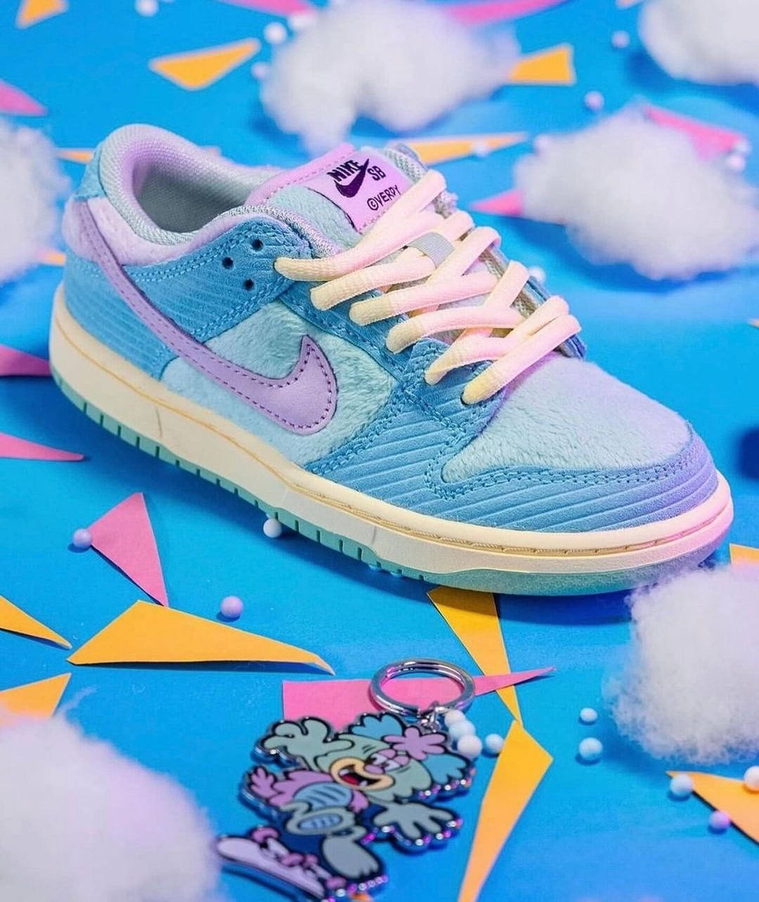 Sneaker Bar Detroit on X The Verdy x Nike SB Dunk Low Visty is expected to release September 19th 2024 FULL DETAILS https t 8lQ2Yqfv4Q https t I0sYB6QlWt X