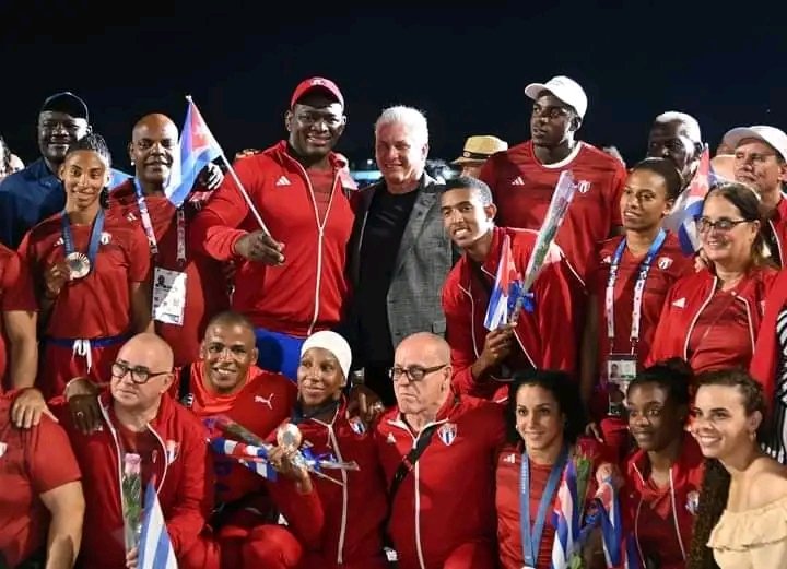 De vuelta nuestros Campeones 💪 🥳🥳#somosgrandes #Paris2024