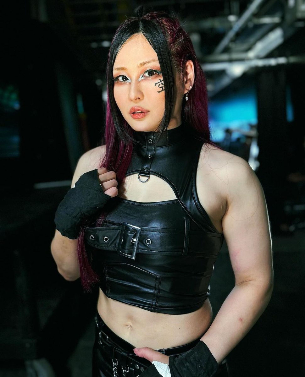 I know <a href="/LilBitOfMayhem/">𝕾𝖎𝖈𝖐 𝕴𝖓𝖉𝖎𝖛𝖎𝖉𝖚𝖆𝖑. |Not @LZZYHALE.|</a> approves. 😏❤️