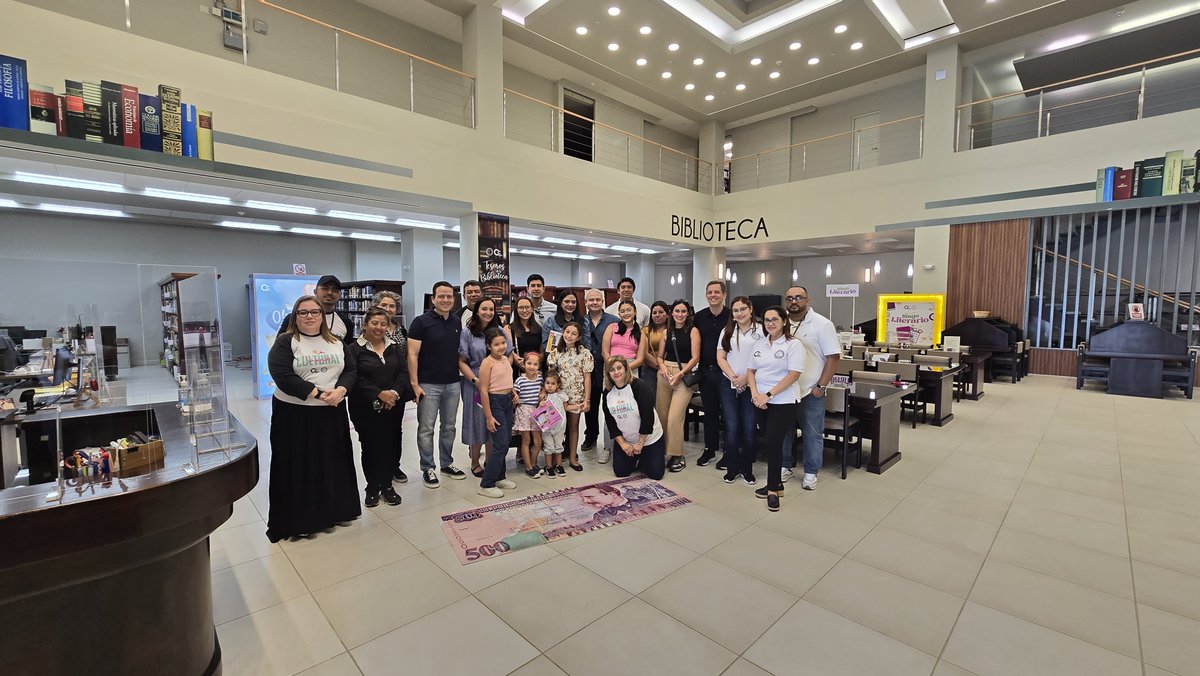 ADenHonduras's tweet photo. Visita a los Centros Culturales del Banco Central de Honduras, una tarde que disfrutaron niños y adultos. Recorrido por la Museo de Numismático Rigoberto Borjas y Galería de Arte Pablo Zelaya Sierra. https://t.co/agZsWa0voy