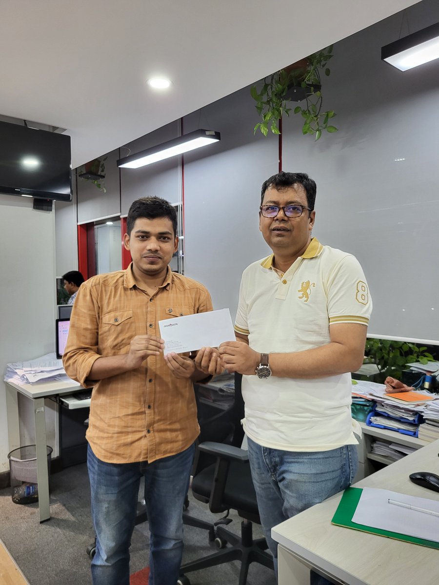 MDASHIKrangpur's tweet photo. Every day is a new opportunity. Recognition for work! #yourASHIK #ProthomAlo https://t.co/GcJneKZxsb