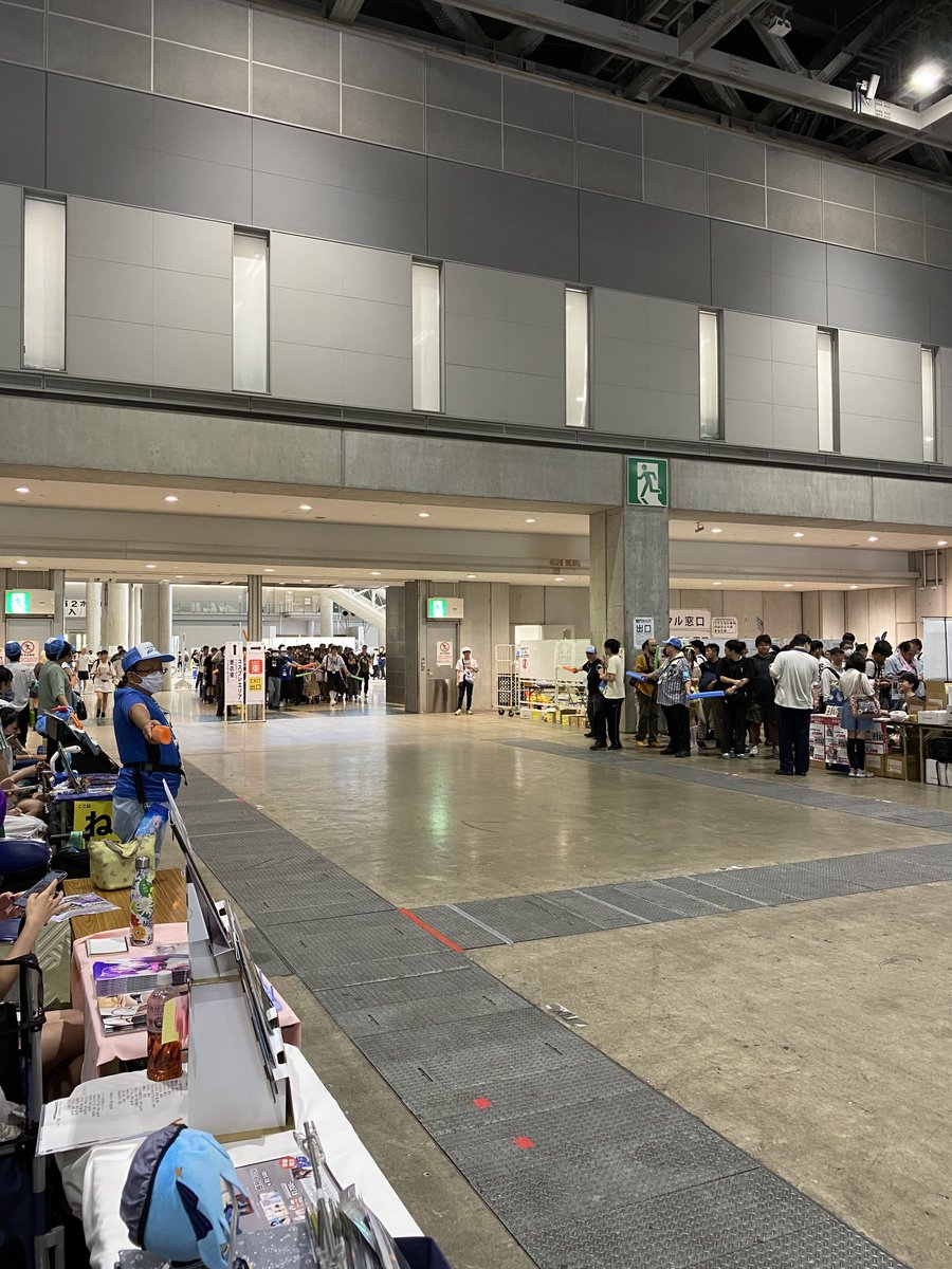 リケ tweet media