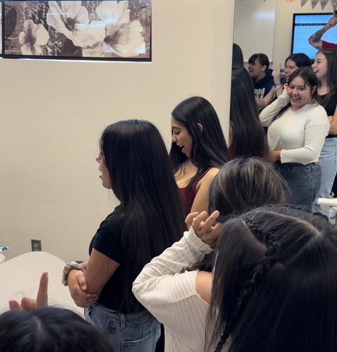 Lady Lobos Basketball (@gbbmvhs) on Twitter photo Nothing like sharing a special moment with one of our Seniors 🫶🏻 🥲 Happy Belated Birthday <a href="/xim3nad3lgado/">Ximena Delgado</a> #LeadThePack #LetThemEatCake ♥️♥️ Nothing like sharing a special moment with one of our Seniors 🫶🏻 🥲 Happy Belated Birthday <a href="/xim3nad3lgado/">Ximena Delgado</a> #LeadThePack #LetThemEatCake ♥️♥️