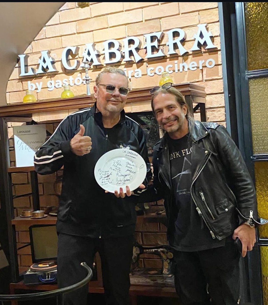 Estuvimos muy felices de haber recibido a la agrupación musical <a href="/manaoficial/">Maná</a> en nuestra casa de carnes aquí en Colombia

Gracias Fernando y Sergio 

La única Cabrera aquí en Colombia y en la zona G 

Puedes reserva en nuestro link de nuestra biografía 

¡ Te Esperamos!