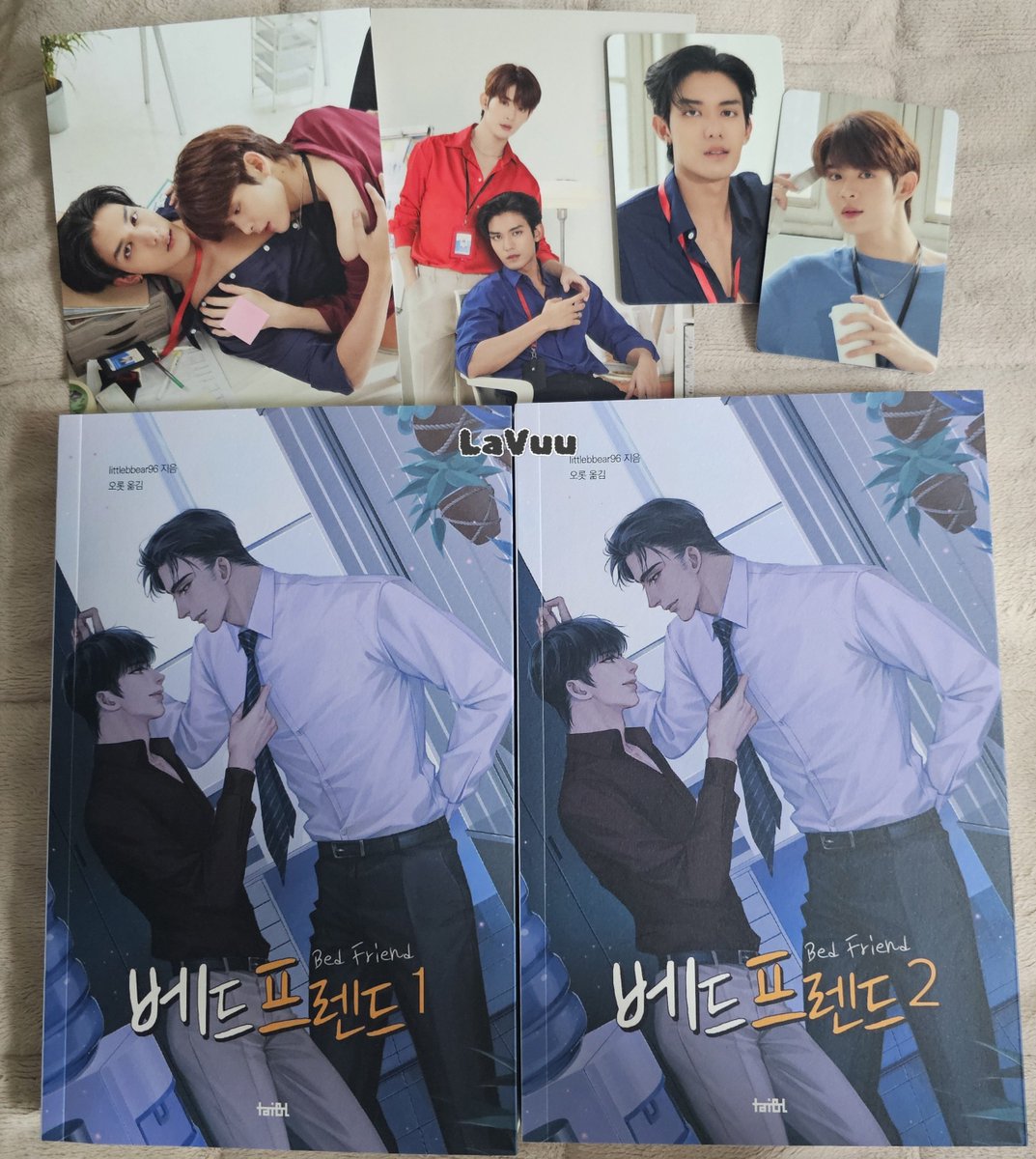 집에도착하니 내 소중한 Bed Friend..
베드 프렌드라고 써있는 책을 볼 수 있을줄이야☺️
King Uea 나의 킹으아🖤🤍

<a href="/TaiBL_novel/">테이블(TaiBL)</a> 감사합니다😍
#NetJames #netsiraphop #JamesSu