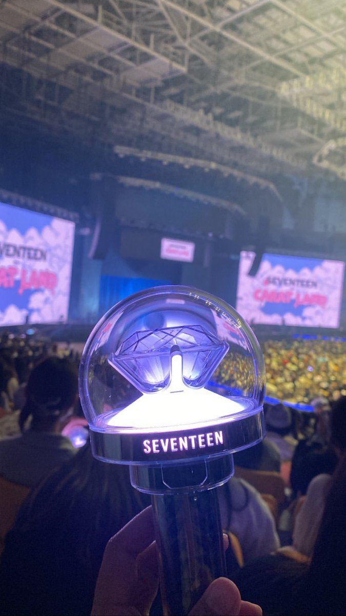 กะรัตบงเราก็ยังรับพรีเหมือนเดิม ราคาเดิมนะคะ 1,600 รวมส่งกลับไทย 🩵✨

ซื้อรอไว้ไปโบกให้เซบในคอนที่ไทยกันค่า
#ตลาดนัดสวนแครอท #เรเวนพรีออเดอร์