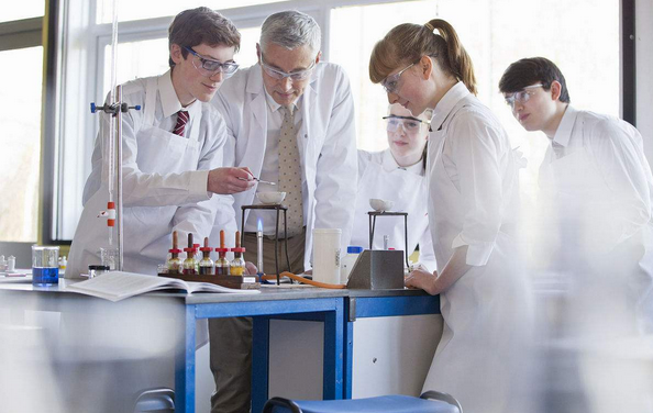 gurullyofficial's tweet image. Describe the image...              
for more practice, sign up 
gurully.com
#PTE #ptepractice #describeimage #ptemocktest #pteexam #ptetips