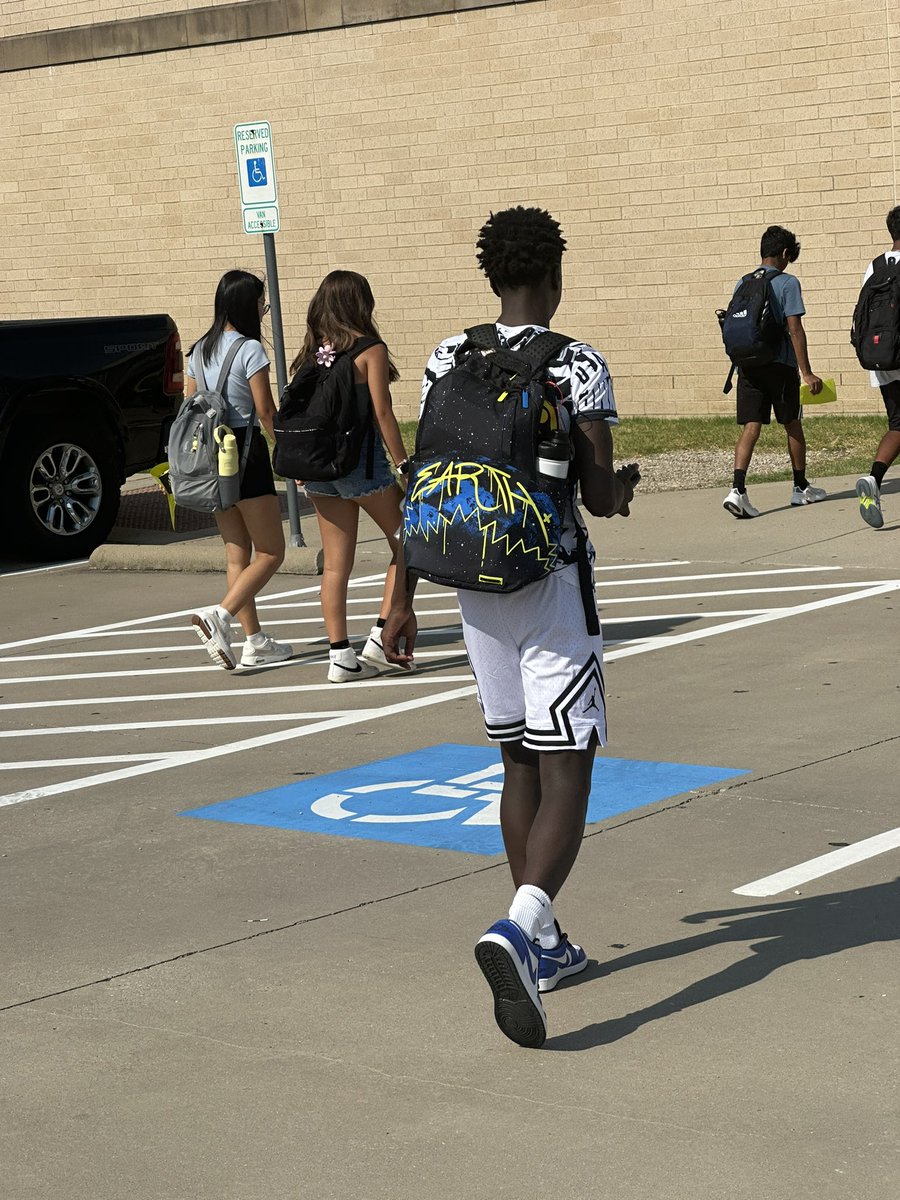 1st Day of Freshman Football and High School, to God be the Glory 🙏🏾<a href="/CoachJRayburn/">Jeff Rayburn</a> <a href="/twilsongog/">Travis Wilson</a> <a href="/coach_johnson05/">Coach J_Johnson</a> <a href="/Franklyn_J25/">✞ Franklyn Johnson Jr</a>