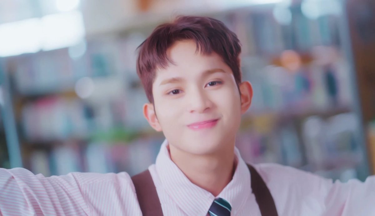 wsso531's tweet photo. Yung nakangiti lang akong nakatingin ng mv dahil napaka energetic at  baby coded ng bias ko! Ang cute ng mv at kahinaan ko talaga ang mga ngiti mo, tonton. 🥰❤️🌵✨

#HORI7ON_SumayawSumunodMVOutNow
#SumayawSumunod
#HORI7ON #호라이즌
#HORI7ON_WINSTON
#호라이즌_윈스턴 https://t.co/ciXwqvoWw1