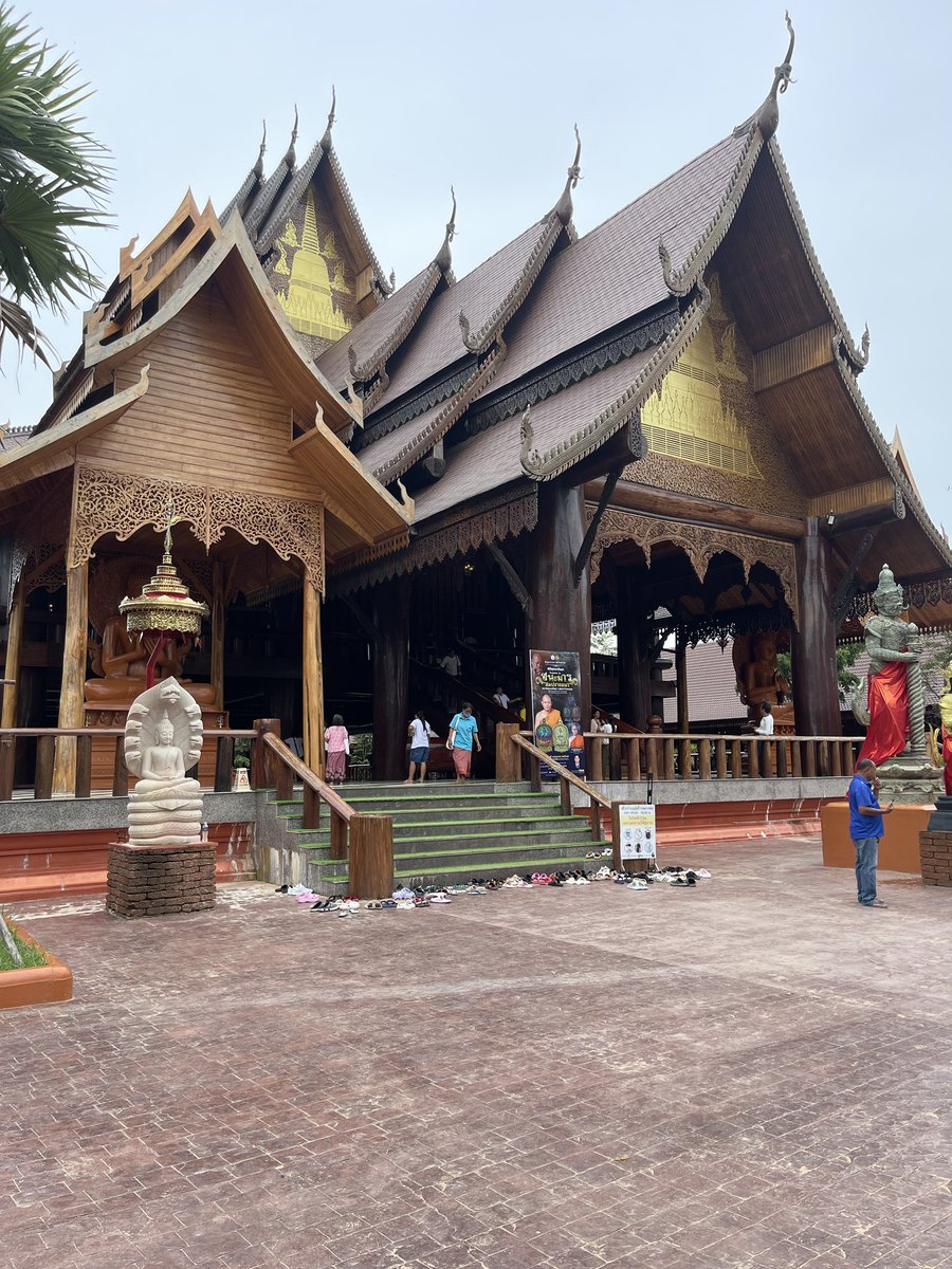 Wat Pa Wang Nam Yen
  Mother’s Day Udon-Thani Thailand #Thailand
