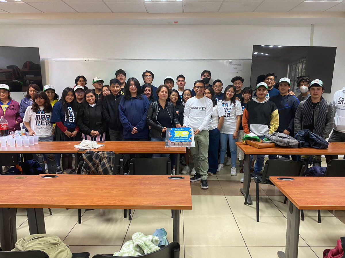 ym_uaemex's tweet photo. En la celebración del 20° Aniversario de @openstreetmap se llevaron a cabo en la Facultad de Geografía de la @UAEM_MX una charla y un taller en colaboración con @CoMapper.
¡Mappy Birthday OSM!
#20YearsofOSM https://t.co/AYS2KeDGq9