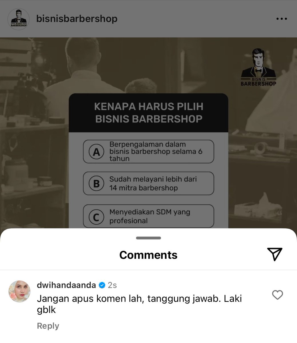 Mampir ke akun temen gw yang di kdrt lakinya. Cuii temen gw cakepp bgt kesel bgt guaaa, mana ketendang bayinya gegara dia mukulin istrinya kek orgil udah gitu istrinya baru lahiran. Gakuat bgt plis ramein.😭