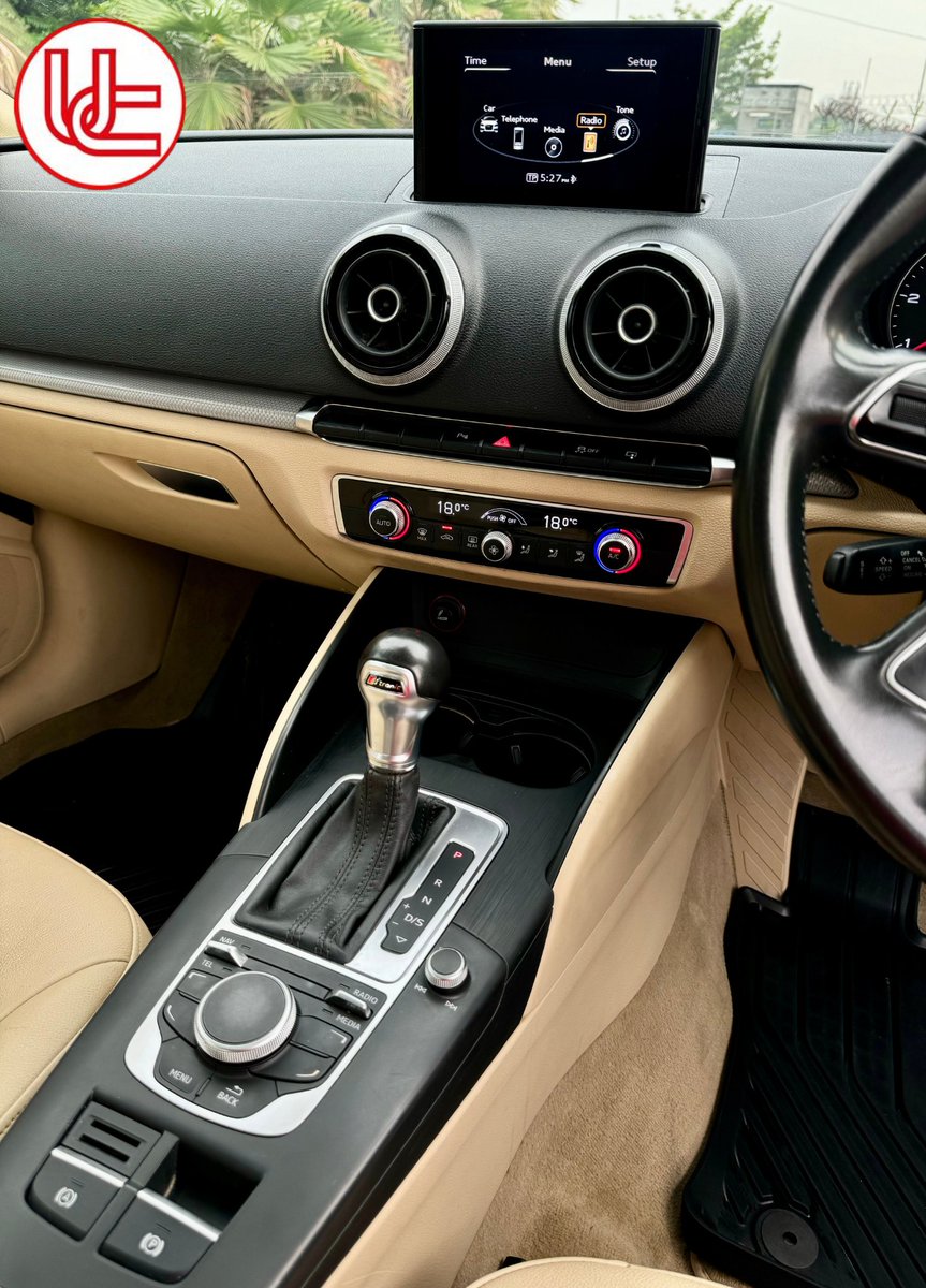 unitedcars41's tweet image. Audi A3 
S Line Diesel
2017 model
Sunroof 
White colour 
Delhi number 
FULL INSURANCE 
BRAND NEW TYRES
RECENTLY SERVICED 
Done 64k kms 
Price-13.9Lac
Team
unitedcarsindia.com

#AudiA3 #UsedAudi #SecondHandAudi
#PreOwnedAudi #AudiA3ForSale
#LuxuryCar