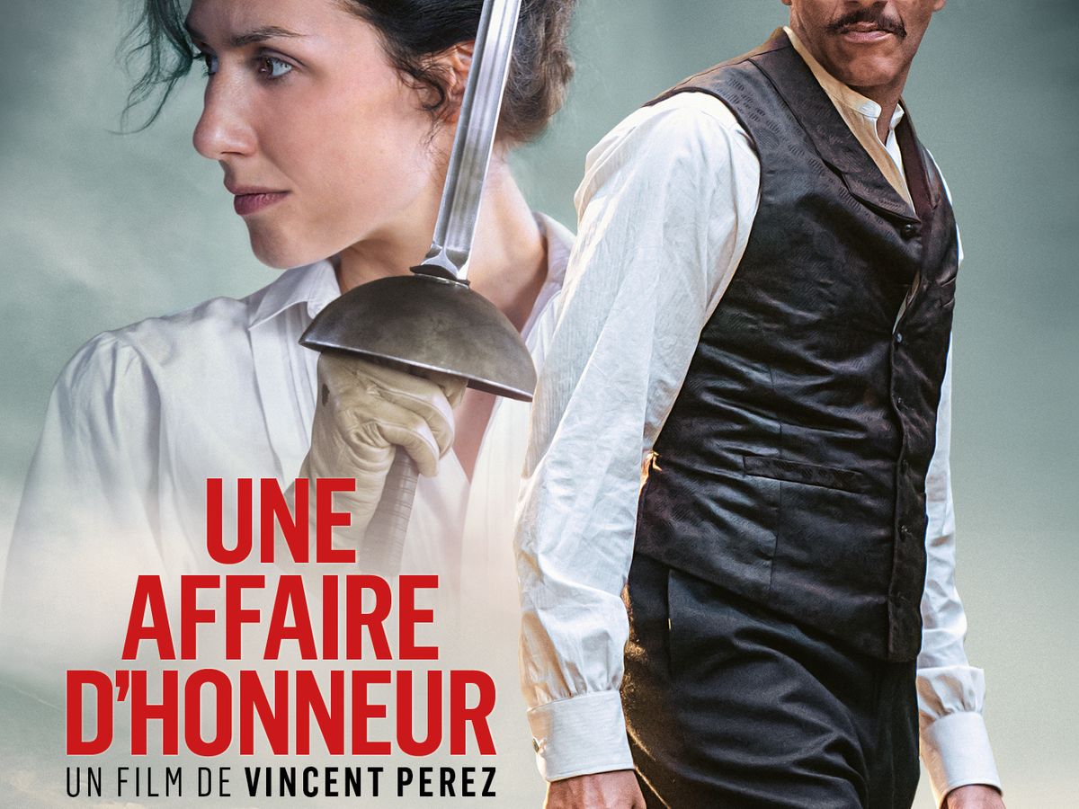 _Multivision_'s tweet photo. 📷Terminando la noche en 📷 TIEMPO DE CINE: EL BORDE DE LA HOJA (Une Affaire D´Honneur)
País: Francia (2023)
Genero: Drama
Dir: Vincent Pérez
#CanalMultivisión📷📷📷 #miradasaluniverso https://t.co/0nnp9isqpB