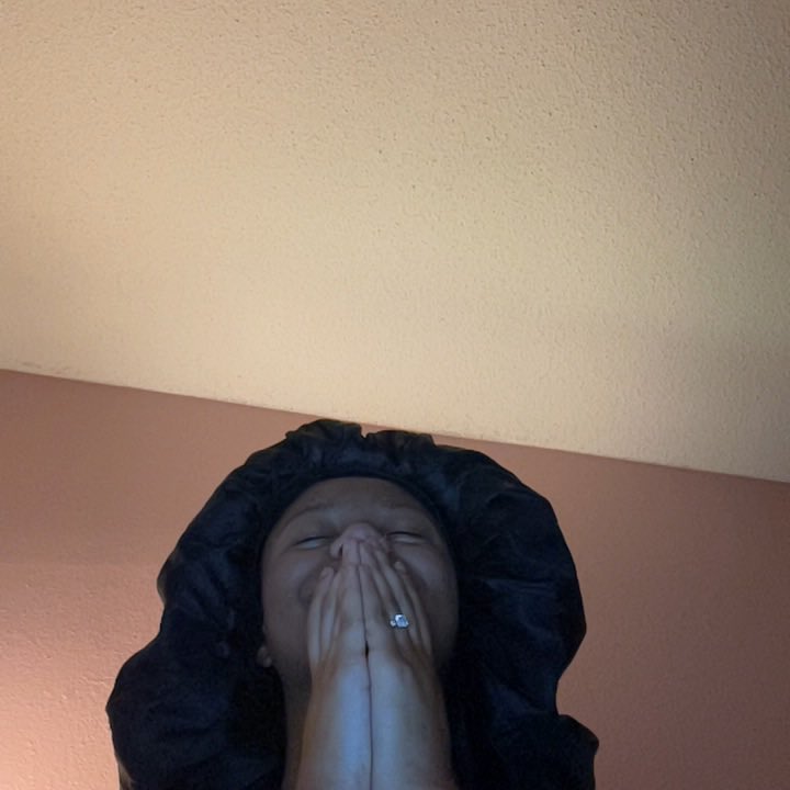 MULA🍒 tweet media