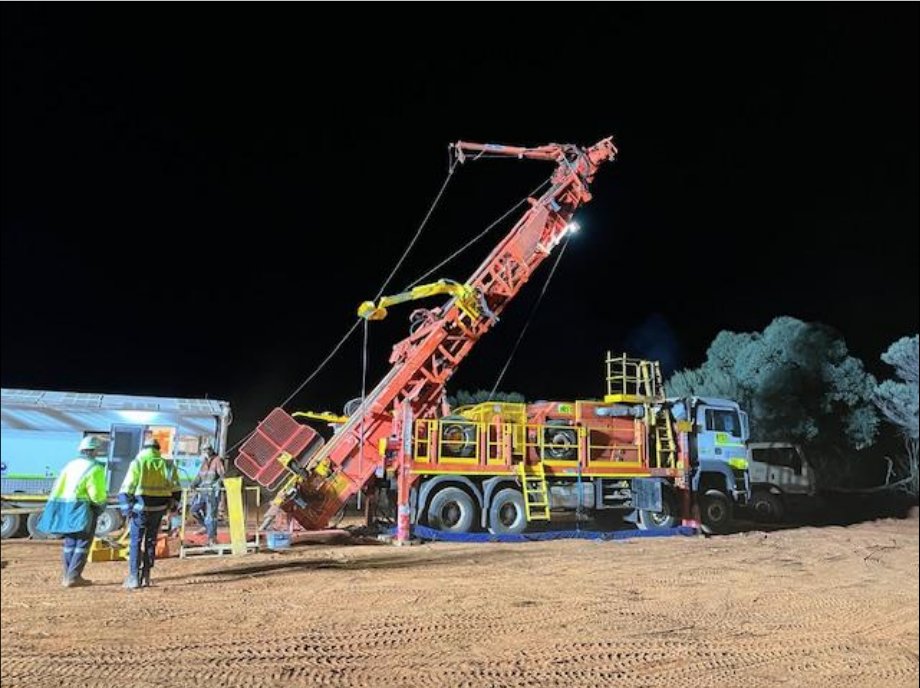📰Diamond drilling at the Bulla Park copper project has intersected a 218m zone of disseminated sulphides.

Assays are expected in September.

FULL ANNOUNCEMENT🔗066k3jzhjkc4qz.pdf (asx.com.au)

#copper #exploration #mining