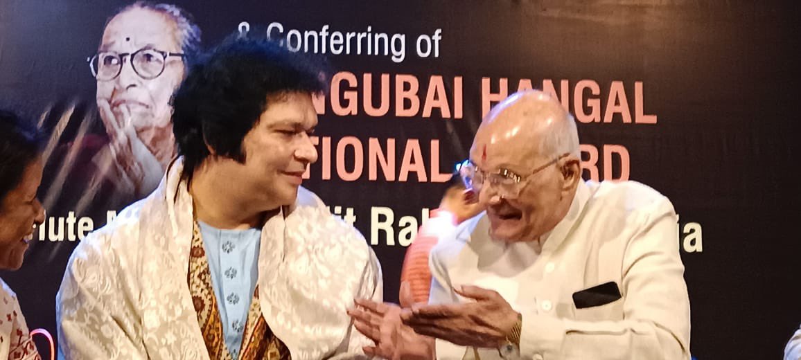 Rakesh Chaurasia tweet media